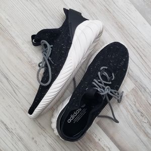 🖤 adidas tubular knit sneaker MEN'S 9.5 🖤